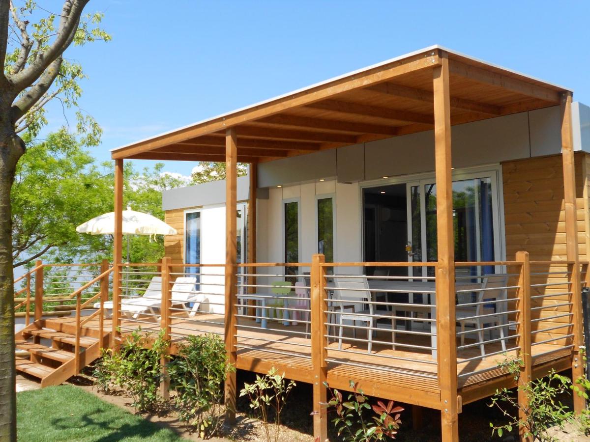 Camping Piani di Clodia Italie bungalow